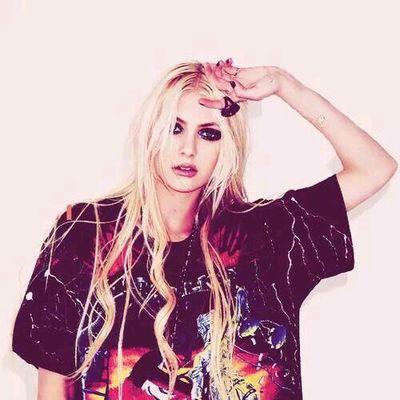 Taylor Momsen (@Taylor... Taylor Momsen Twitter