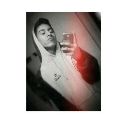 #FutureActor/Director                                                              Who cares what other people think, Dont let other people bring you down.