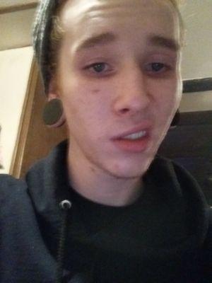 sampsonHD812's profile picture. 