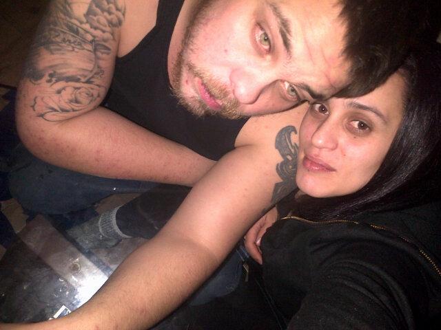 25 with 2 kids! Love to hang wit friends! Love my bf Billy!
