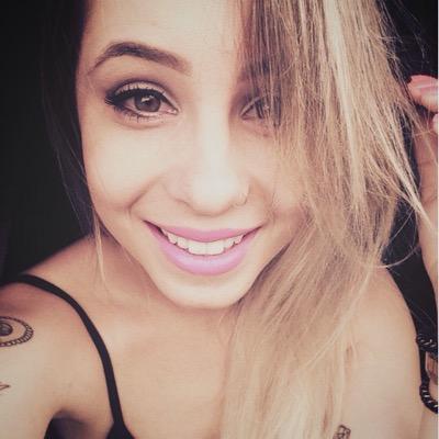 #espalheaLuz ✨✨✨ 
Não importa aonde estamos nossa mente é o nosso lar.