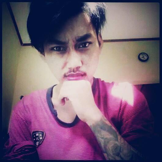 NovNovaldy's profile picture. 