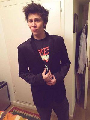 lachicaderubius's profile picture. Criaturita del señor,Directioner y 5SOSfam- NIALLER Y CARROT BITCHES!- si no te gustan los youtubers los 1D o los 5SOSPIRATE DE AQUI P.D: LUKE ES MIO :O