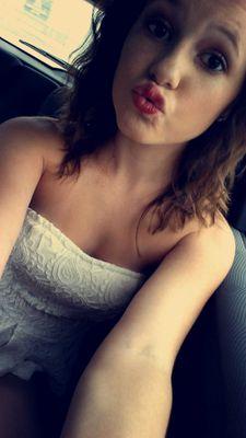 I'm 19! I Will Talk To Anyone. Single. Talk To Me!
