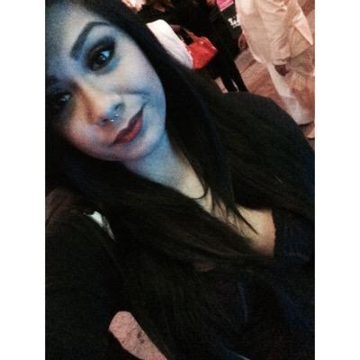 brujaaaprincess's profile picture. 