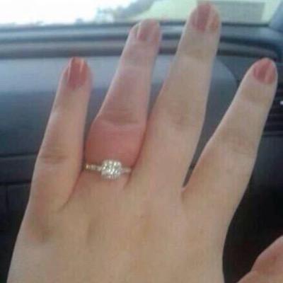 IMNOTHOWARDSOR's profile picture. FUCK U