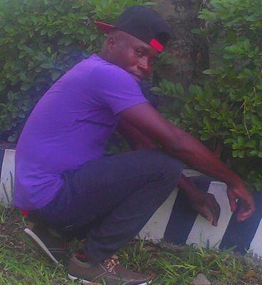 rashidmaimbo's profile picture. 