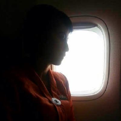 I'm proud to be a Flight Attendant☆✈️ Follow IG @iin_beautybyme