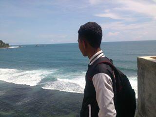 Rijal mutaqin // @riezal_muetaqin // smkn 2 Karanganyar // XI mb // Karanganyar