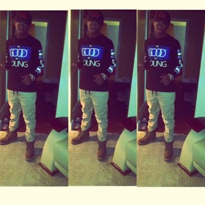 Deshawn here  add me thots  single matter a fact I'm married❤️ to this money