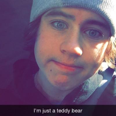 follow @swervingformatt cause she just gave you a free follow!