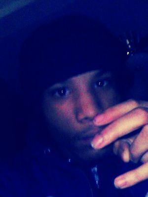 AllOutAloe8_8's profile picture. Only my circle no intruders¡!¡