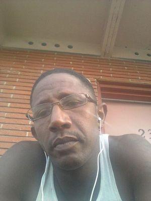 emcmillian's profile picture. Welcome to my dirty dark side!