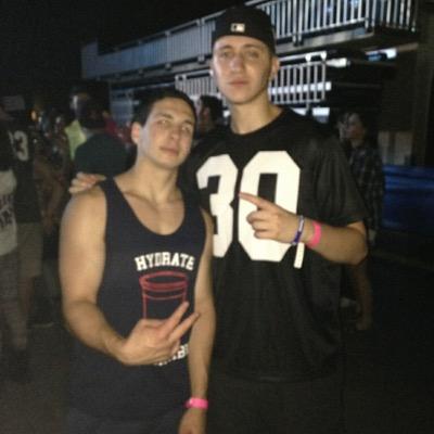 jlerner6's profile picture. live out west or down south / 802 / '94