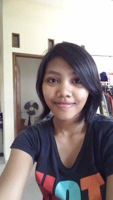 muliasulistiani's profile picture. what matter is just try to be the best  of you | amateur pianist | student of Electical Engineering