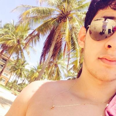 16 anos, estudante .