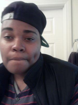 caprior3oz's profile picture. 