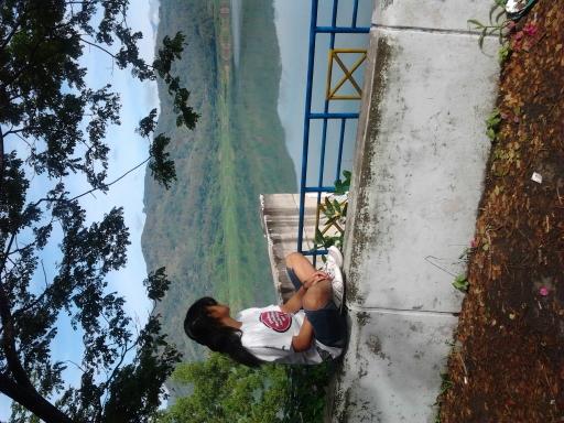 febbyana maria | jhs 3 tulungagung | 9.10 I aquarius                                         .,.,...
~ it's hard to say 'good bye'~