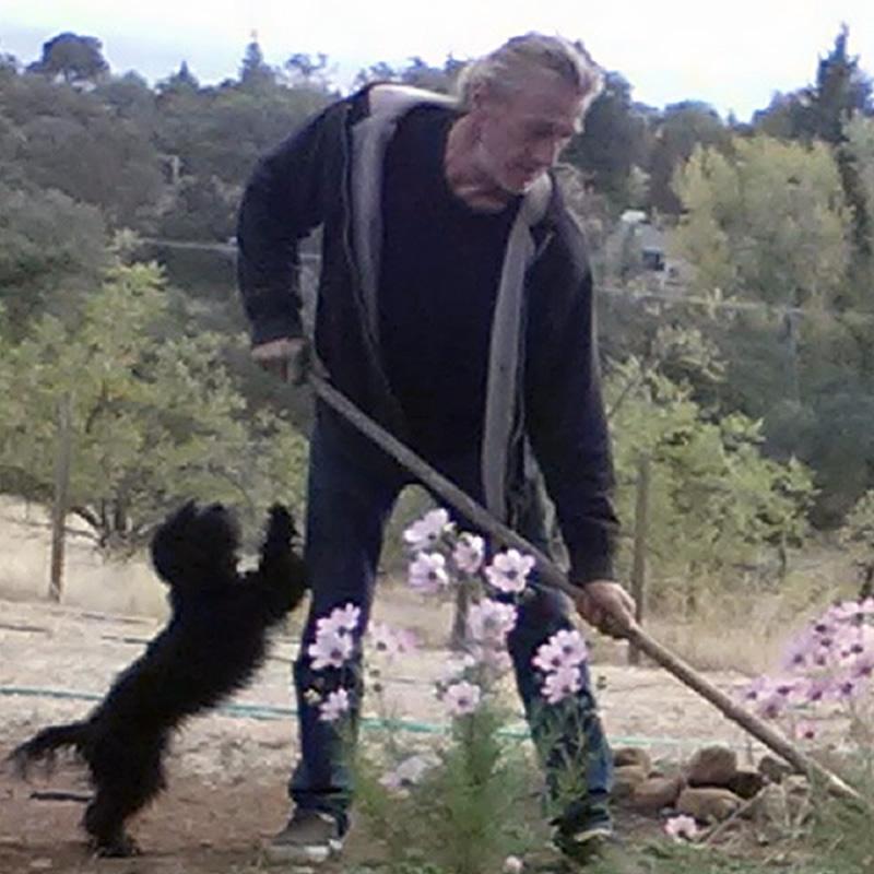 GardenPrepper's profile picture. Into prepping, gardening and trying out Mittleider gardening