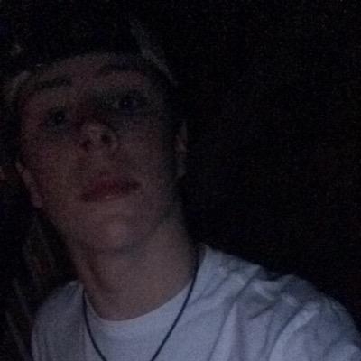 nikekid2219's profile picture. Live Life