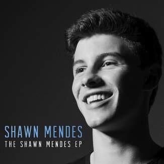 please follow my new fan account @shawnmendesfan8 i love shawn!