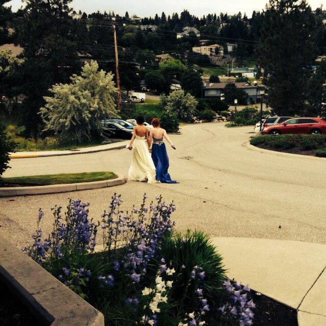 caitlindaws's profile picture. 