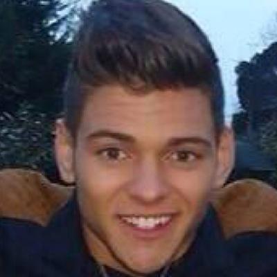 fan de Rayane ❤️ nouveau compte, je follow back tout le monde, bonne annee :)