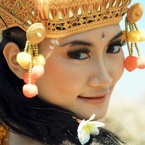 RezkaArindi's profile picture. seni adalah hidup,, hidup untuk berkarya ,,berkarya dalam seni