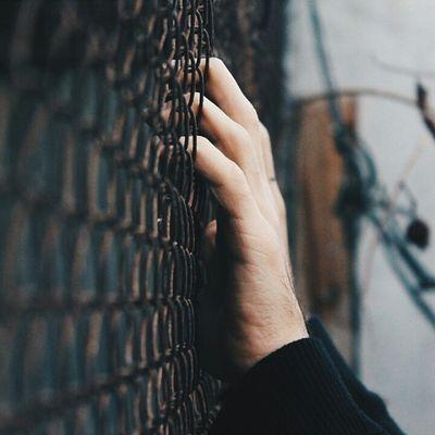 تابعوني هنا. @izadjali_