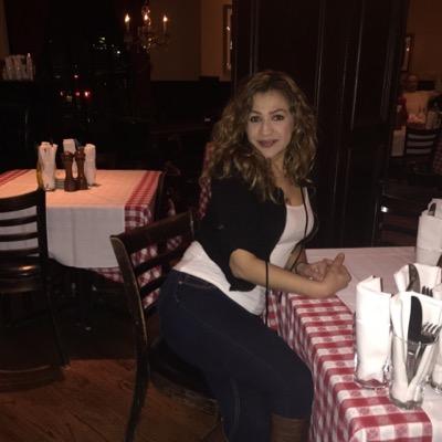 MayiVian's profile picture. 