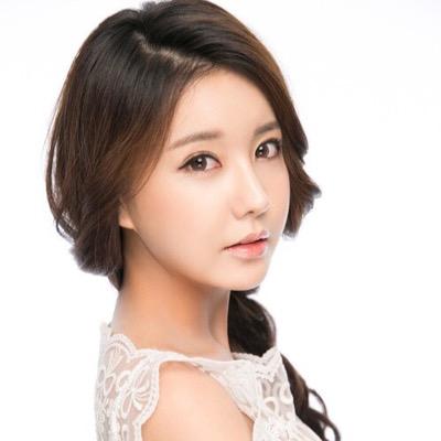 레이싱모델 류지혜 bj류찌
문의 rjhs2@naver.com