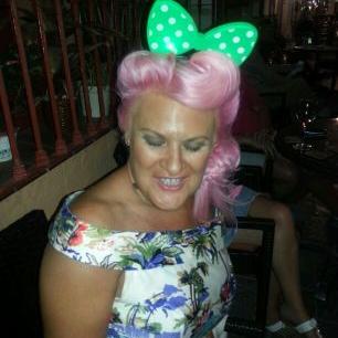 Profile Picture of Diane Lambert (@jooles10) on Twitter