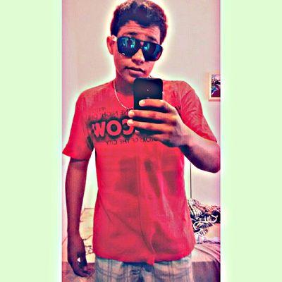 apenas tentando ser feliz