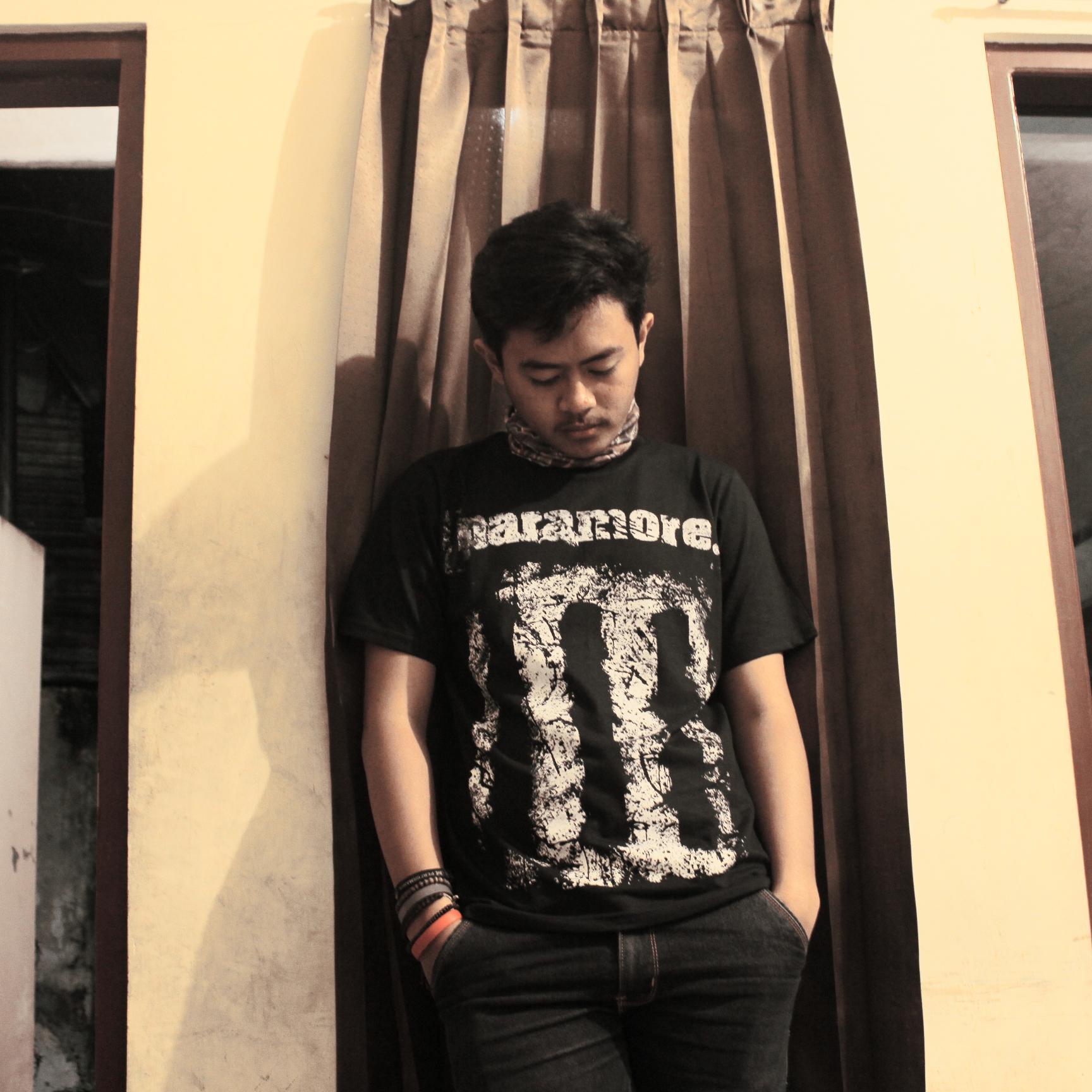 AyRhmtM_'s profile picture. ig : AyRhmtM_  •   path : ayi rahmat • line : ayiiirahmat_ •