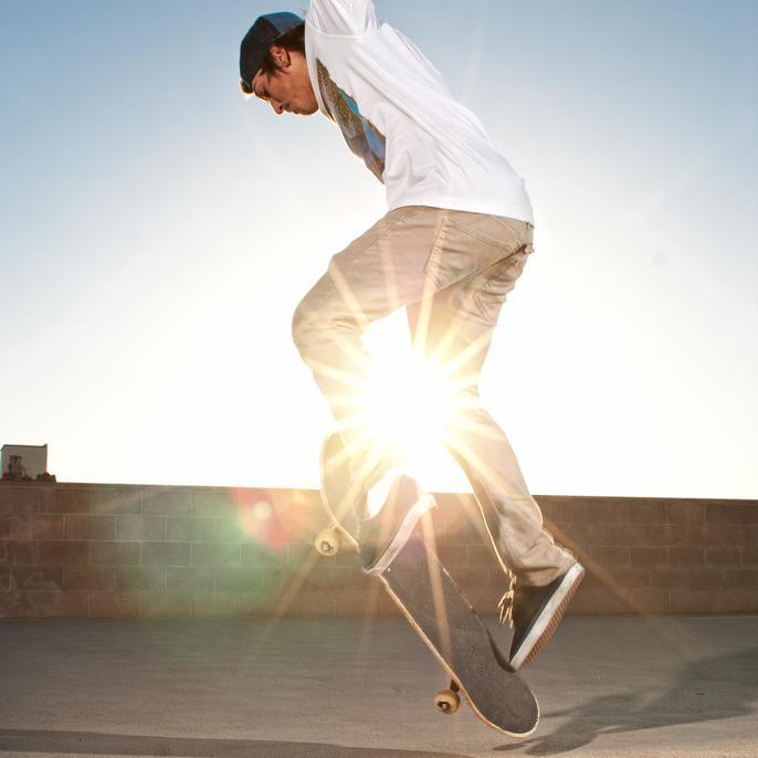 The best deals on men's clothing, every day. Click below for more deals.