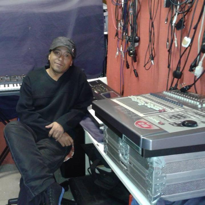 popsmclee's profile picture. DJ And Instrumentalist