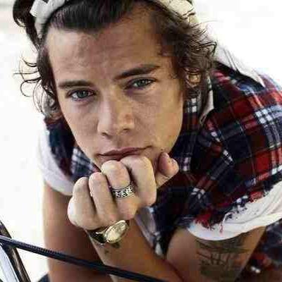 please follow @burrberry_harry (: