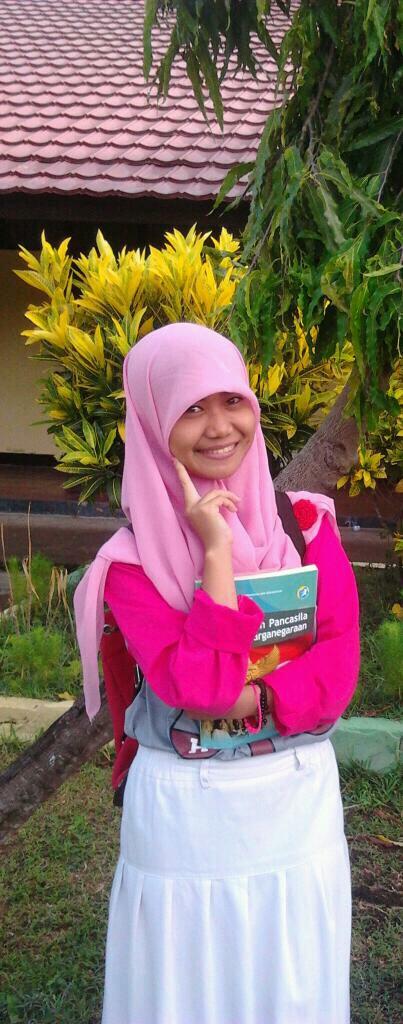 aq hanyalah seorng mnusia biasa