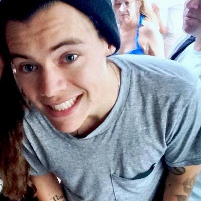 rescueharry's profile picture. harry styles inspires me to be a better person