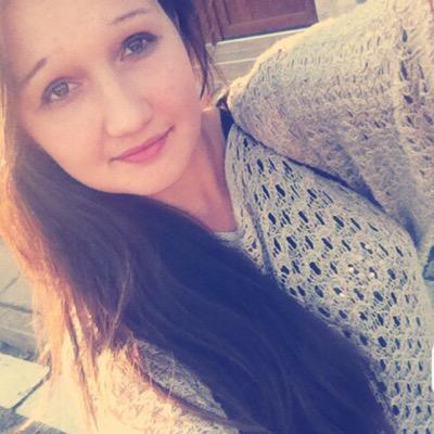 believe in myself  | makeup lover | dance&art  | Not smoker | love football ⚽️| like my body  and my boyfriend | love books ❤️|
BELIEBER! CR7❤️