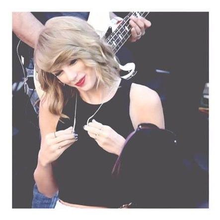 I'm just a nightmare. Taylor's just a daydream.
