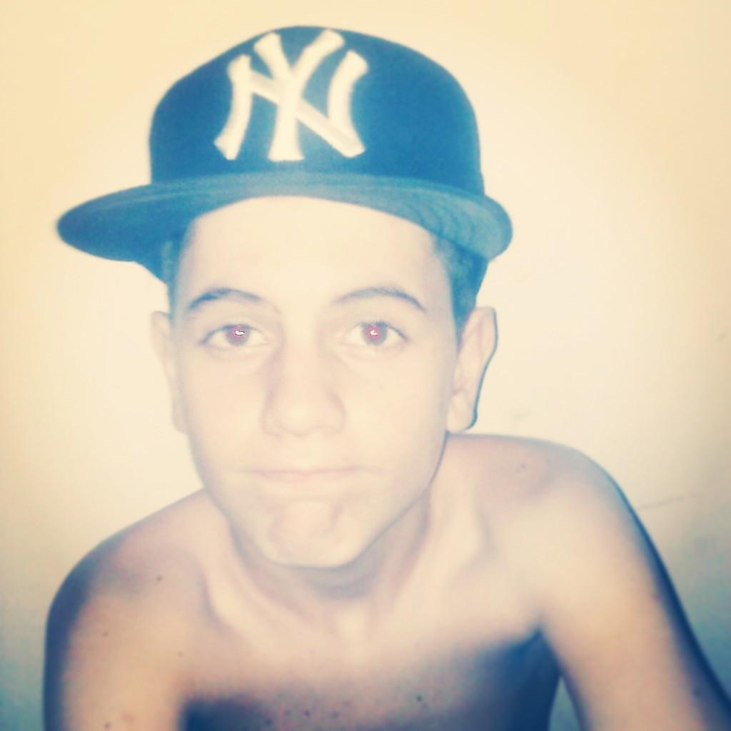 Instagram: @owguga ✌        Snap: matosgusttavu
