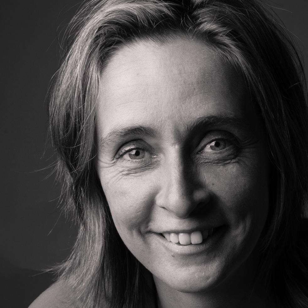 fotograaf met ervaring werkveld communicatie; beelden van mensen, evenementen, organisaties en zorg; voor diverse media; ambassadeur stichting mevrouw pon