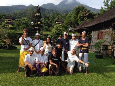 madedrmka's profile picture. 