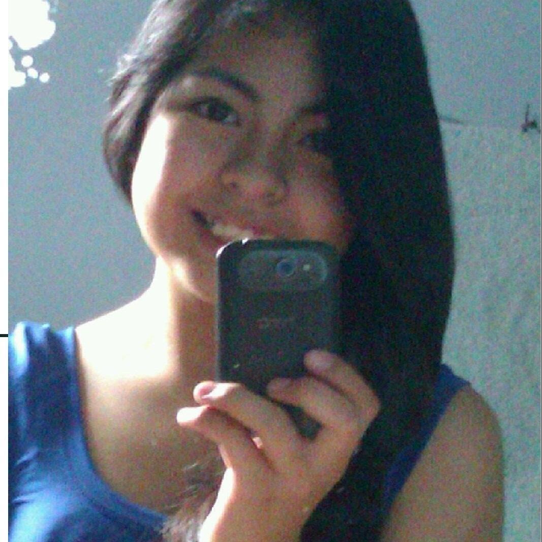 camhuu :3 arhee