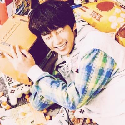 ▒ #อัพตามใจตัวเอง (โคตร) #ทวิตเฉี่อย #เมนชั่นมาเหอะครับ.. I'm just BOT 'not REAL ONE follow the 'REAL IDOL'» @B1A4_GONGCHAN