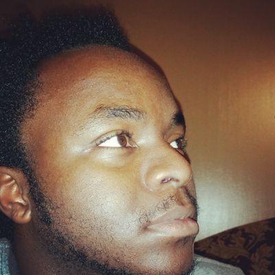I'm doin me, I'm about my paper an sports, an just trying 2 find me a lil cutie 2 kick it wit so Follow da boy an let's trip #FollowMeOrSwallowMe