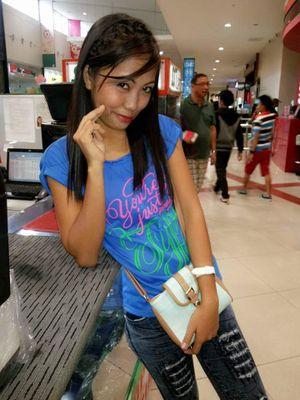 follow me please dis is my new acount.