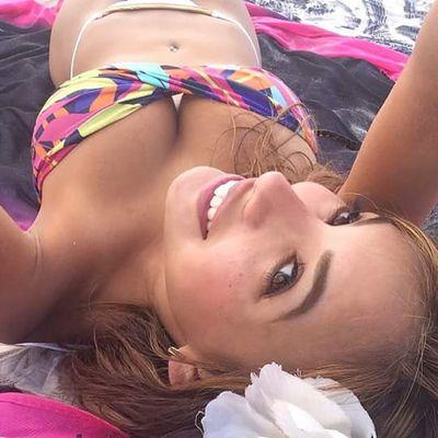 24años - Adicta al sexo - Mamo vergas duras y gruesas - #siguemeytesigo - SOLO twitter - Escribeme al DM