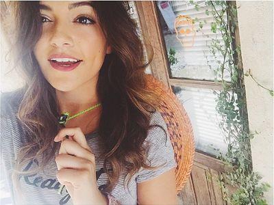 @BethanyMota is my everithing my universe❤i cant live without her❤she is my hero my only obsession❤she is my dream❤ Personal Twitter: @BethanyKrup